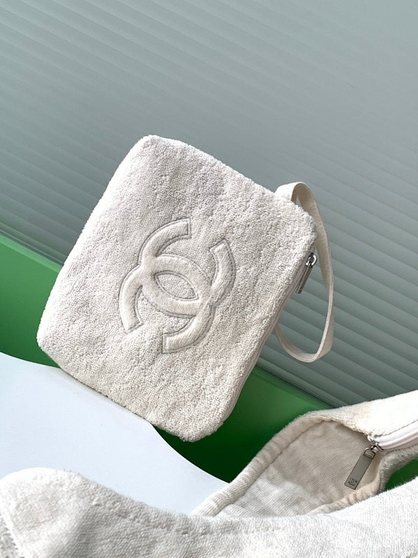new-luxury-designer-bags-nm9825