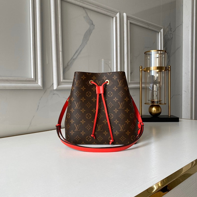Dragons Bags ln Luxury Bag --56514