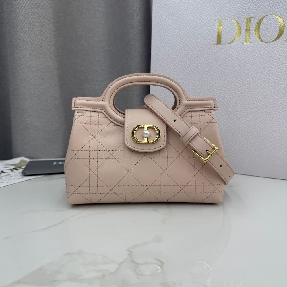 Dragons BagsDiorn Luxury Bag --116095