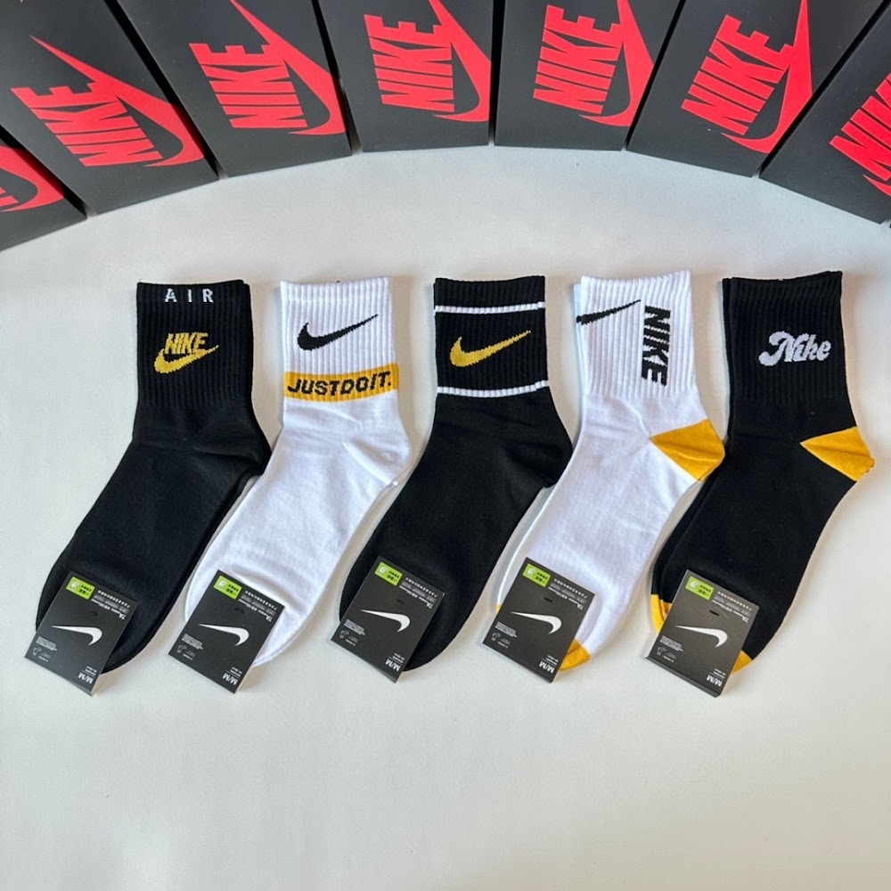 Dragons Bags Premium Luxury Socks --97800