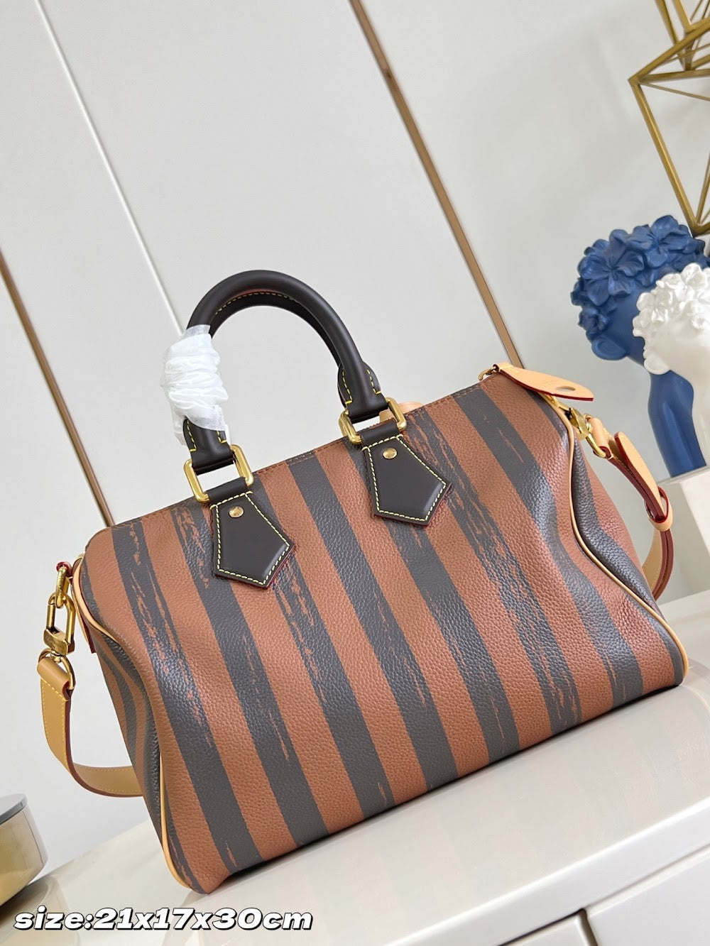 Dragons Bags ln Luxury Bag --96950