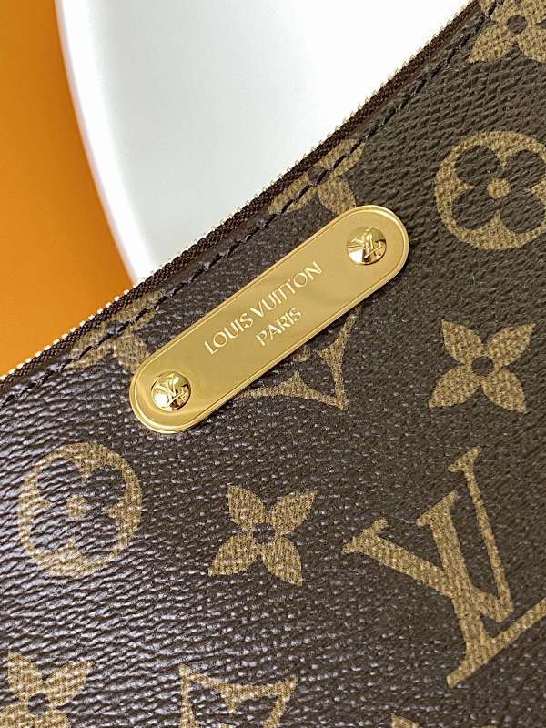 Dragons Bags ln Luxury Bag --81511