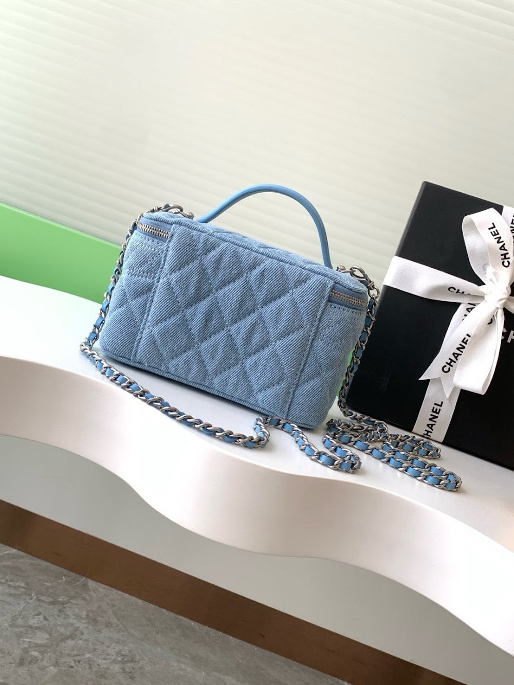 new-luxury-designer-bags-nm9760