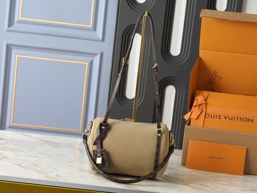 Dragons Bags ln Luxury Bag --77537
