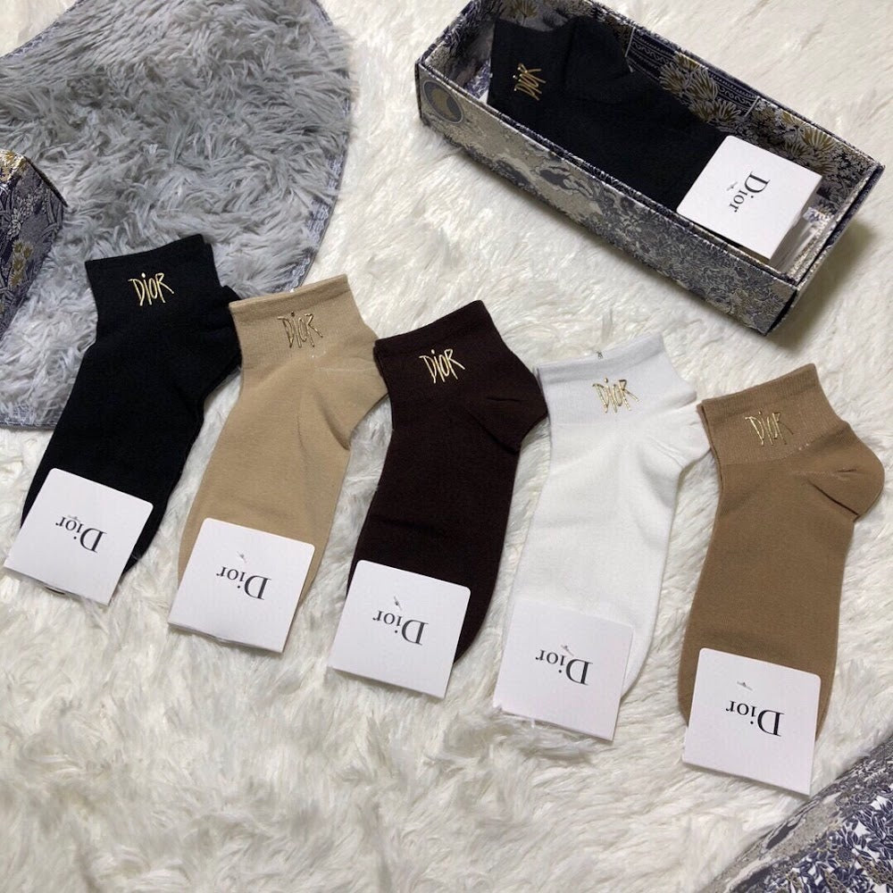 Dragons Bags Premium Luxury Socks --98386