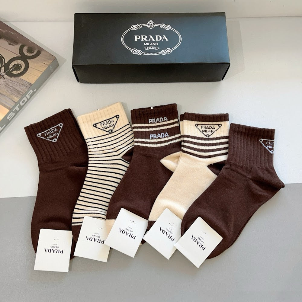 Dragons Bags Premium Luxury Socks --98127