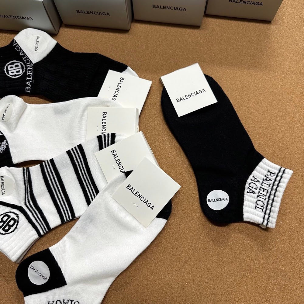 Dragons Bags Premium Luxury Socks --98447