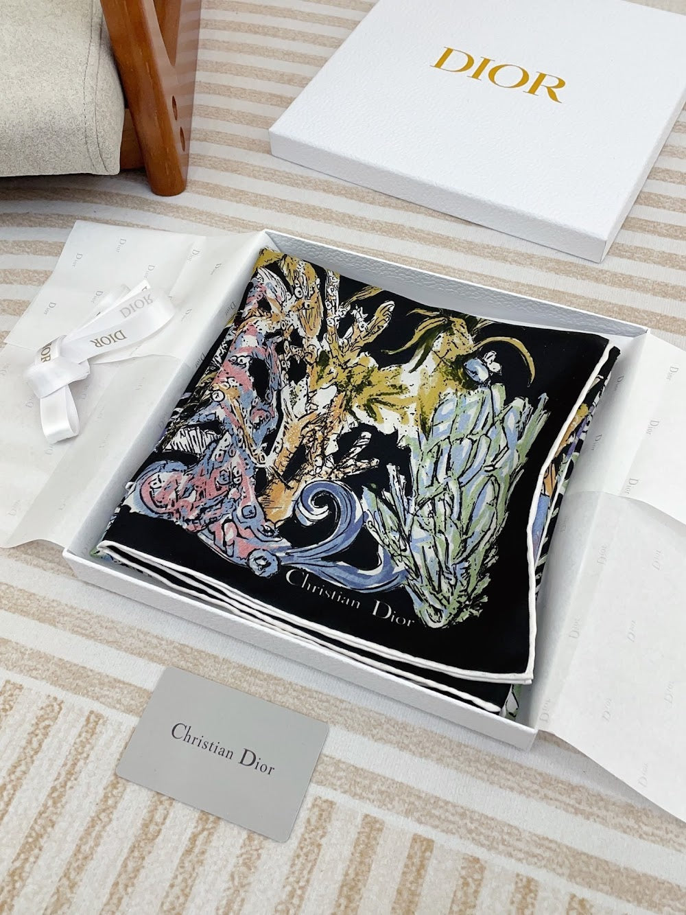 Dragons Bags Premium Designer Scarf --98855