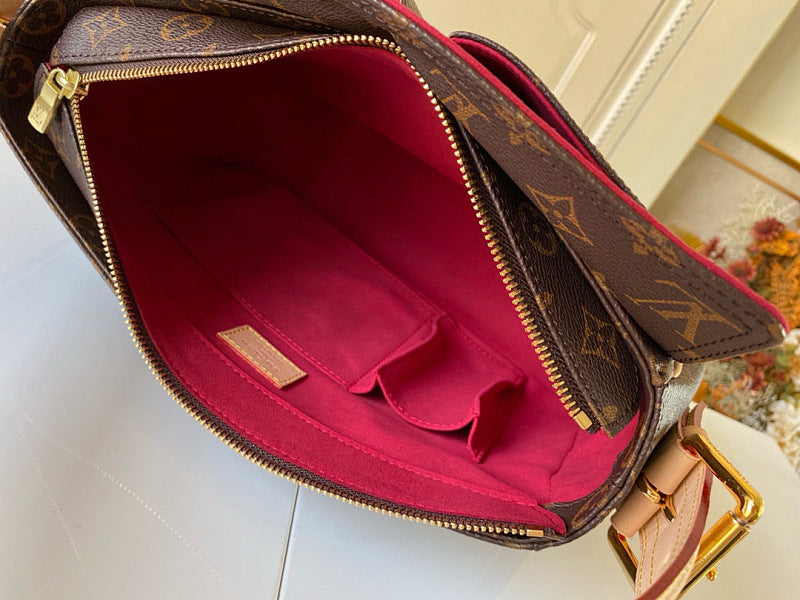 Dragons Bags ln Luxury Bag --81713
