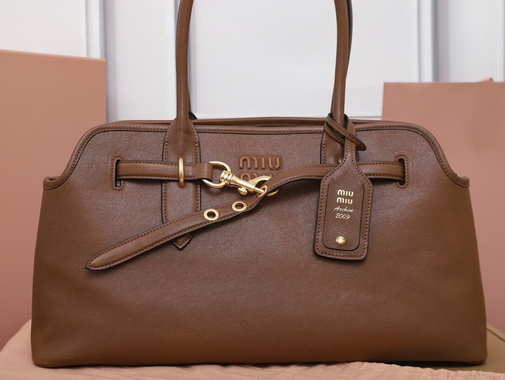 Dragons Bags Miun Miun Luxury Bag --123381