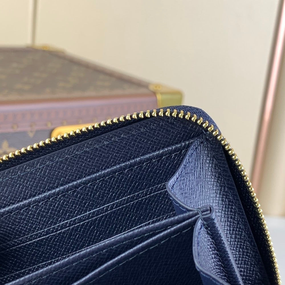Dragons Bags ln Luxury Bag --61838