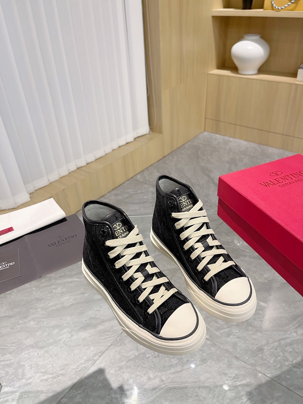 Dragons Bags Valentino Luxury Shoes --52669