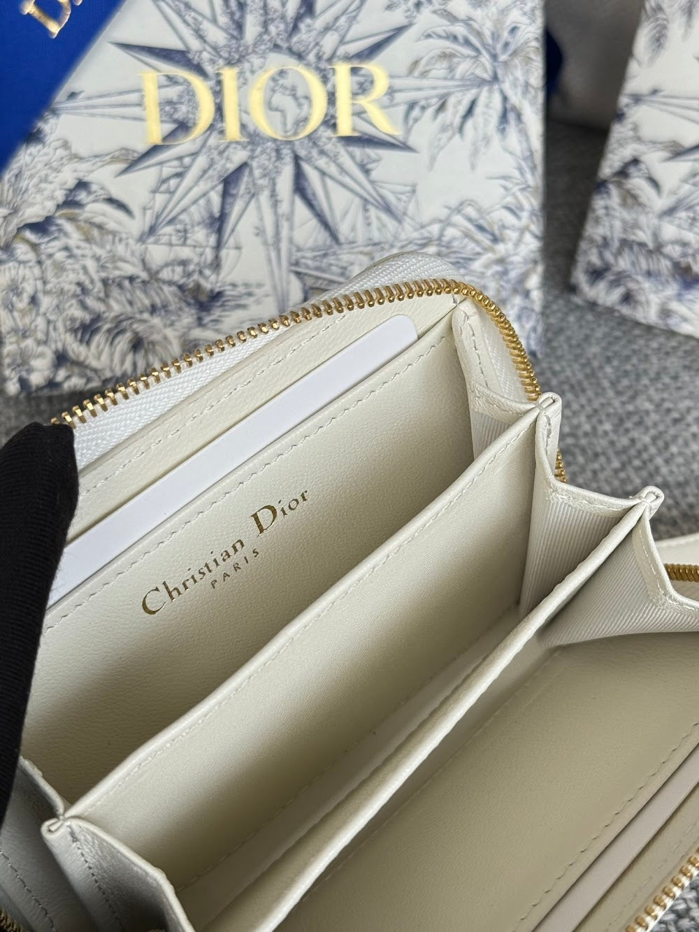 Dragons BagsDiorn Luxury Bag --114570
