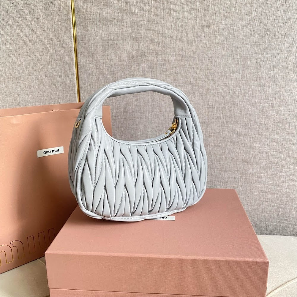 Dragons Bags Miun Miun Luxury Bag --123121