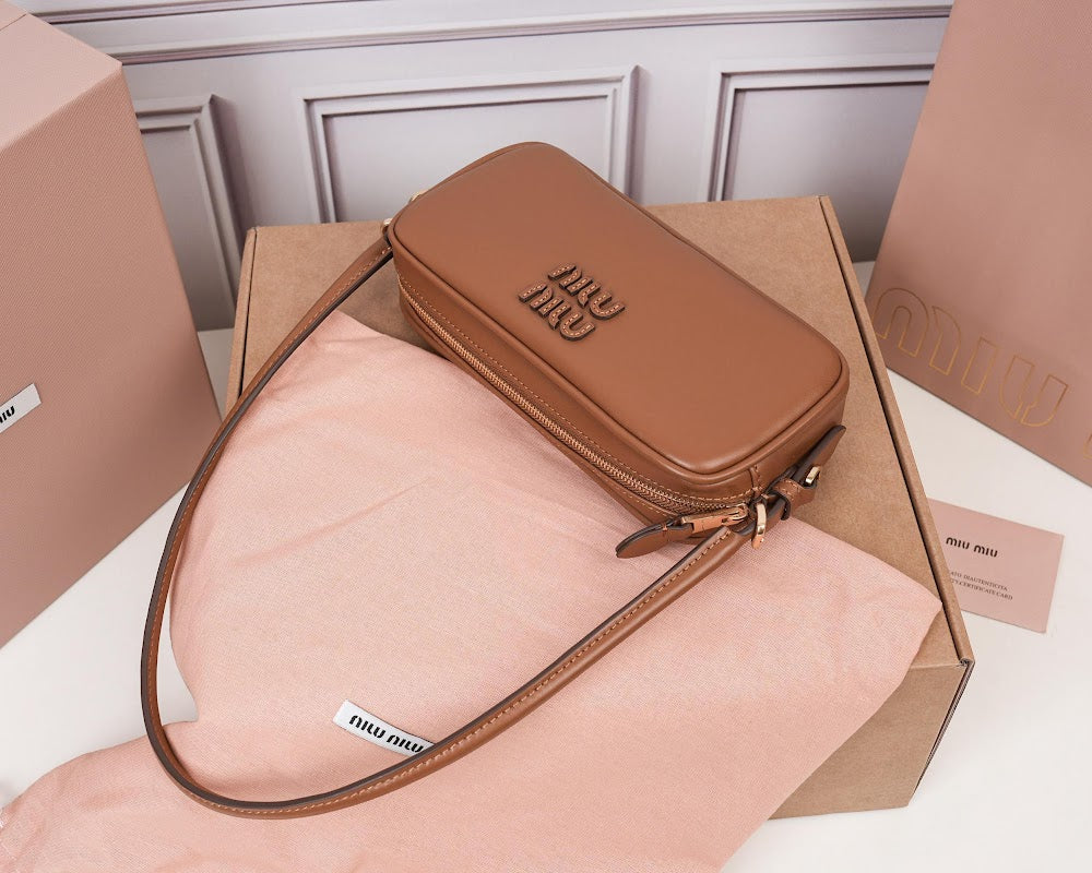 Dragons Bags Miun Miun Luxury Bag --122605
