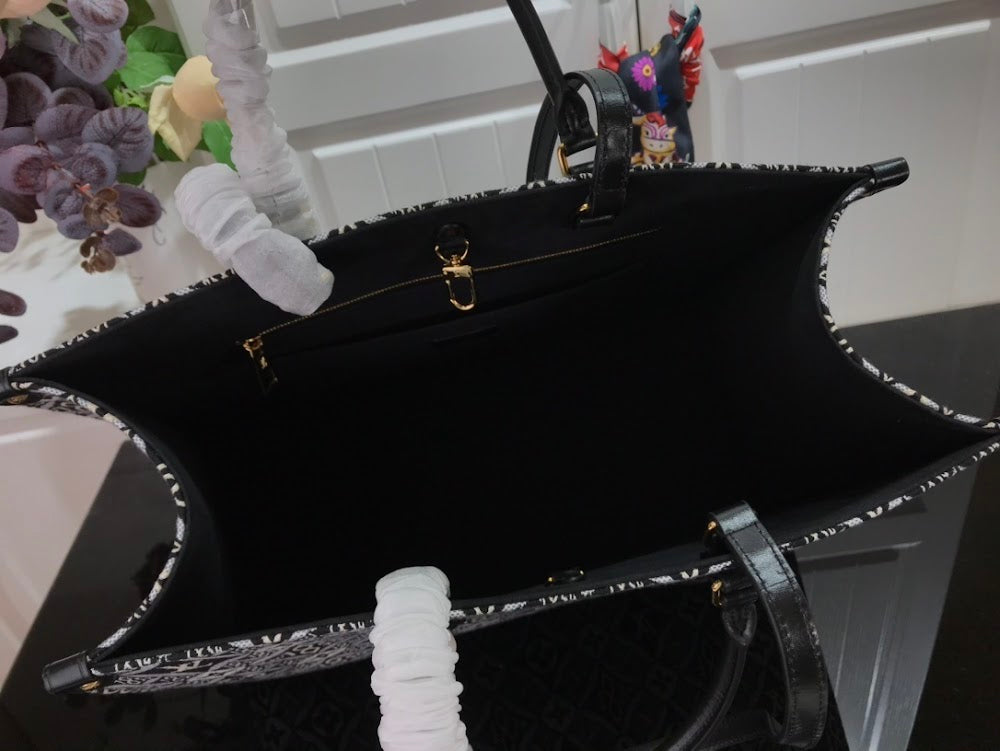 Dragons Bags ln Luxury Bag --59340