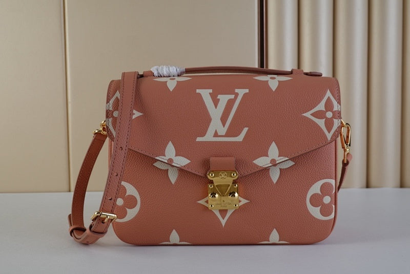 Dragons Bags ln Luxury Bag --61326