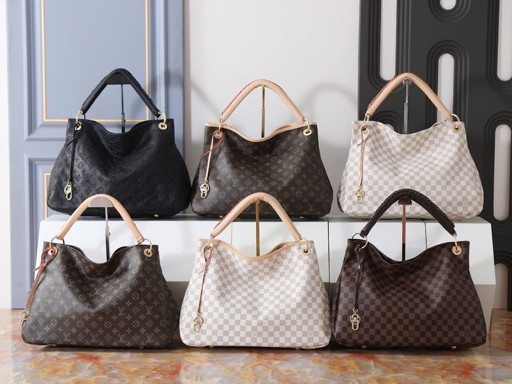 Dragons Bags ln Luxury Bag --77611