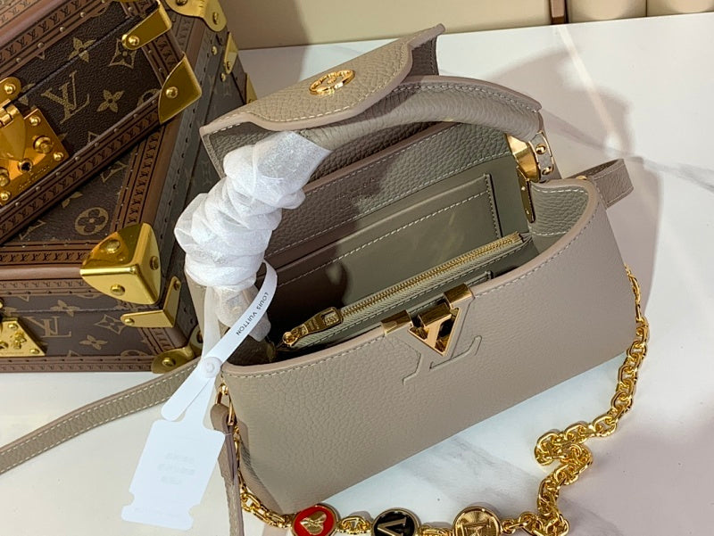 Dragons Bags ln Luxury Bag --62526