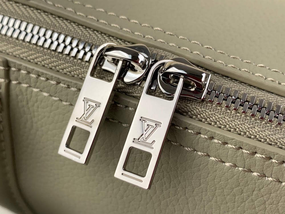 Dragons Bags ln Luxury Bag --61710