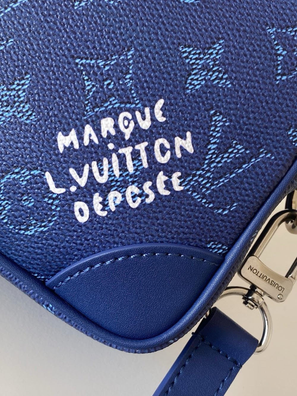 Dragons Bags ln Luxury Bag --71544