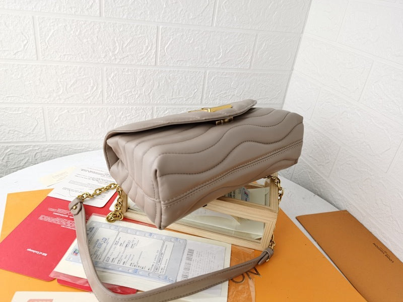 Dragons Bags ln Luxury Bag --78466