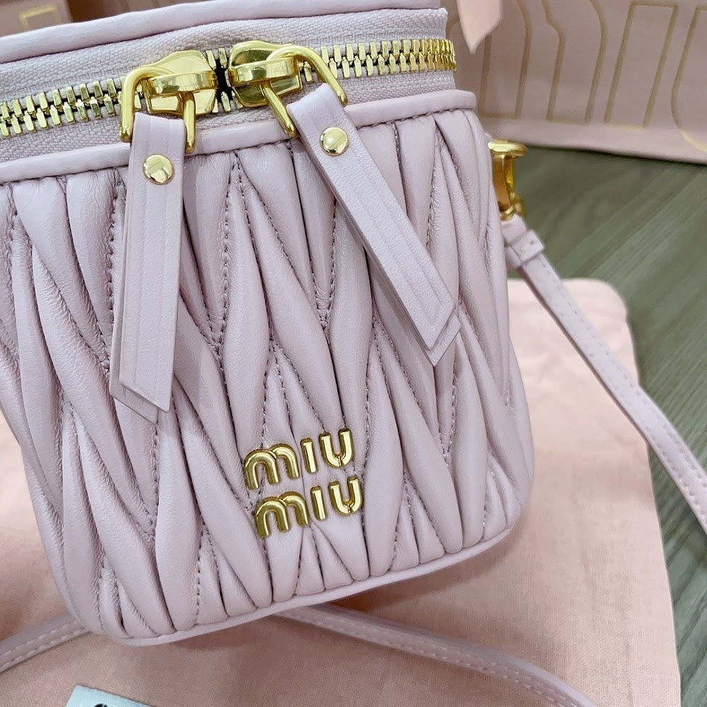 Dragons Bags Miun Miun Luxury Bag --123281
