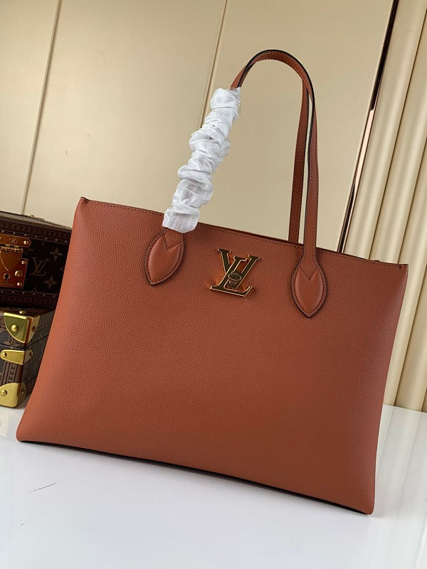 Dragons Bags ln Luxury Bag --60846