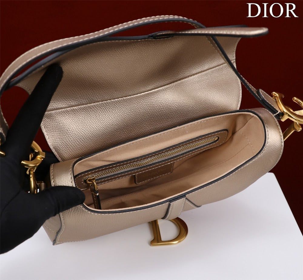 Dragons BagsDiorn Luxury Bag --116530