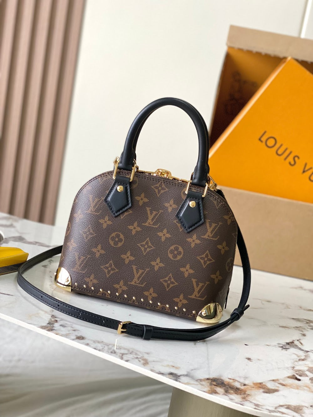 Dragons Bags ln Luxury Bag --95573