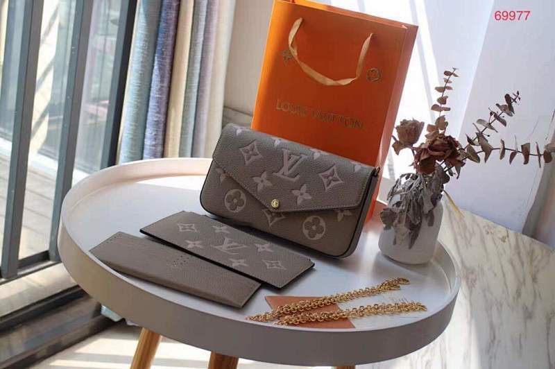 Dragons Bags ln Luxury Bag --59392