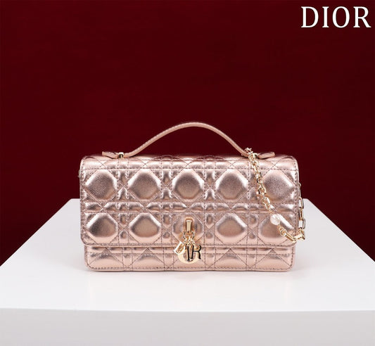 Dragons BagsDiorn Luxury Bag --116268