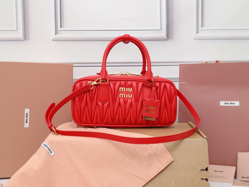 Dragons Bags Miun Miun Luxury Bag --123062