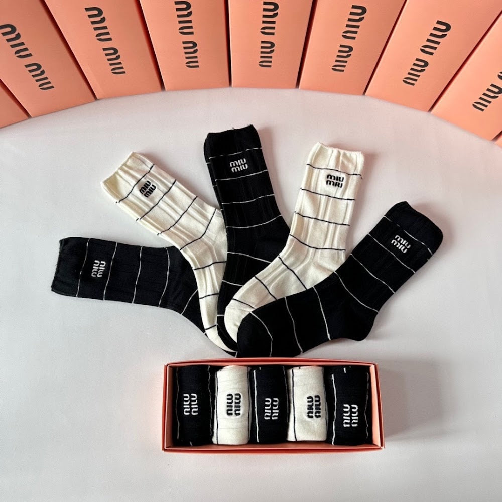 Dragons Bags Premium Luxury Socks --97801