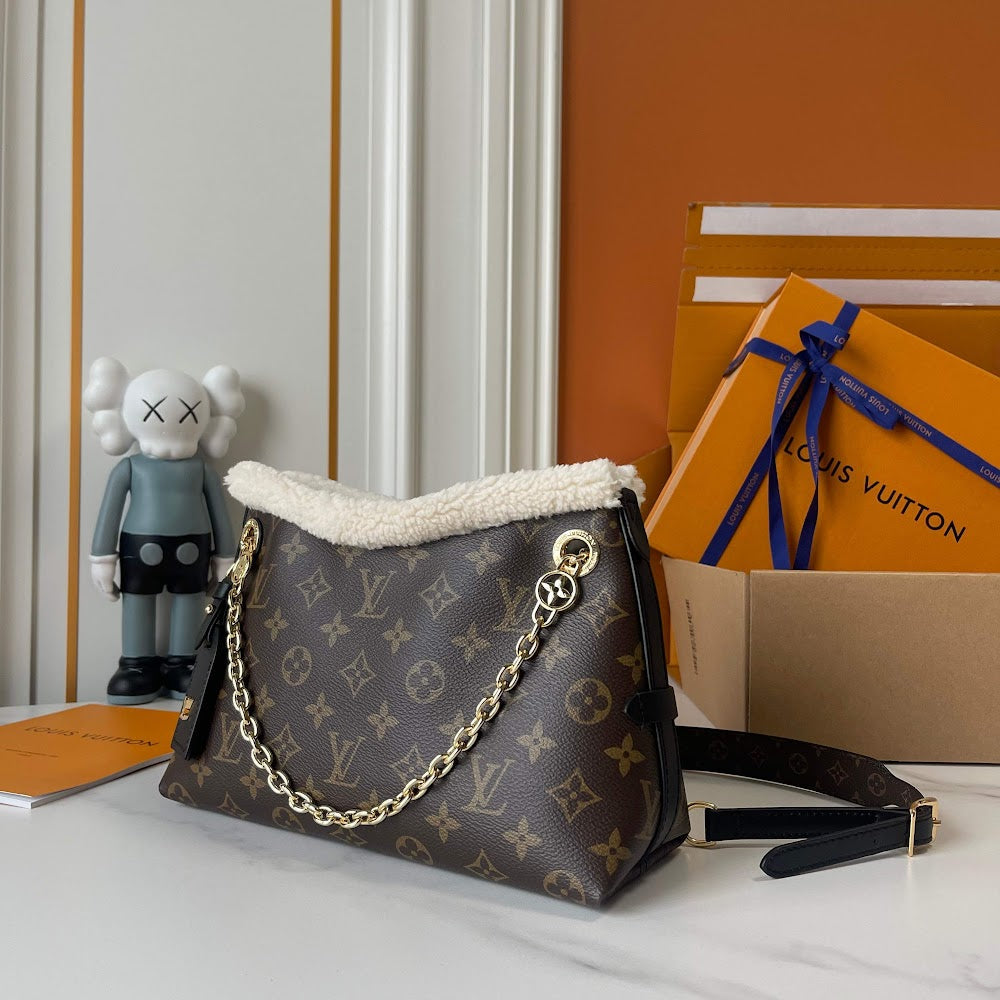 Dragons Bags ln Luxury Bag --77539