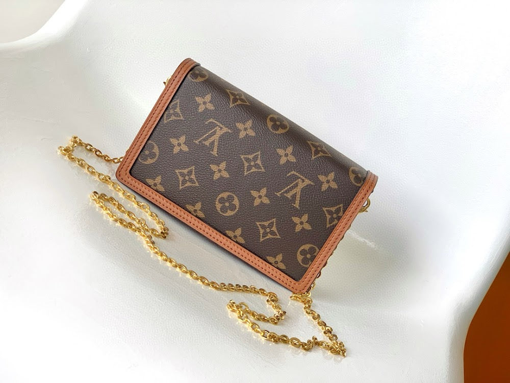 Dragons Bags ln Luxury Bag --81705