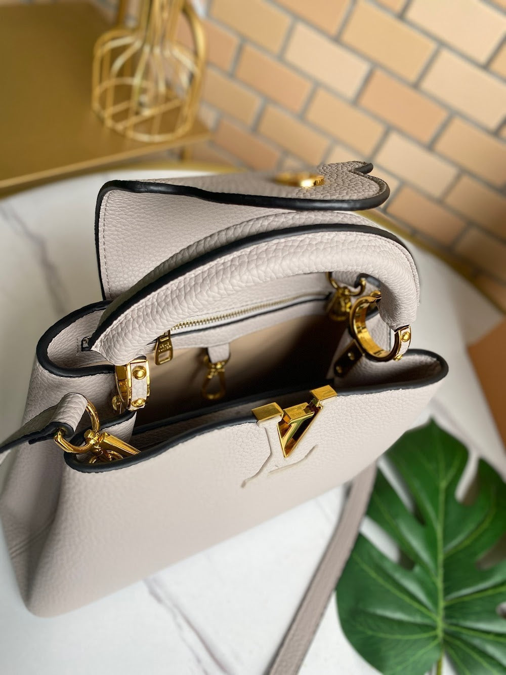 Dragons Bags ln Luxury Bag --78046