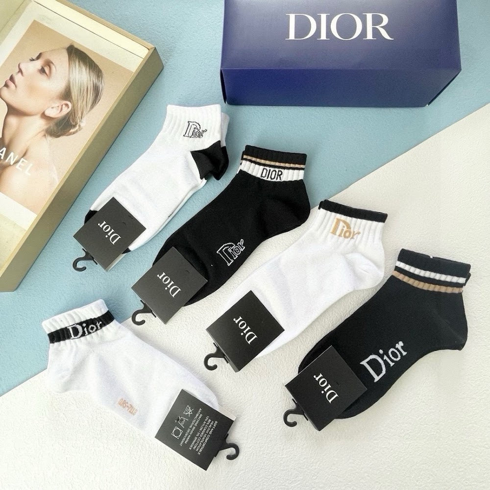 Dragons Bags Premium Luxury Socks --98708