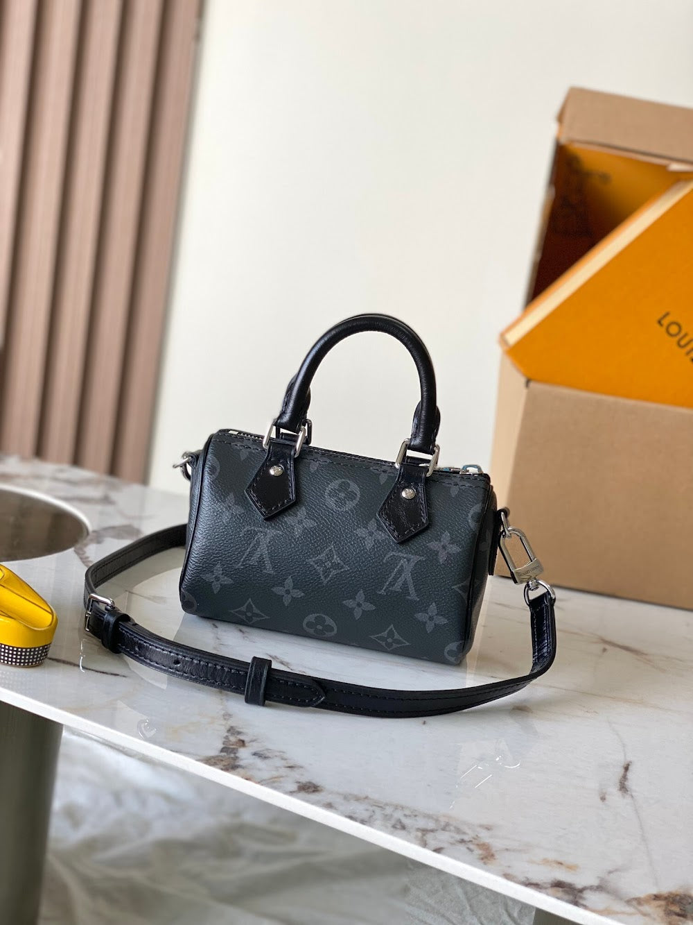 Dragons Bags ln Luxury Bag --97390