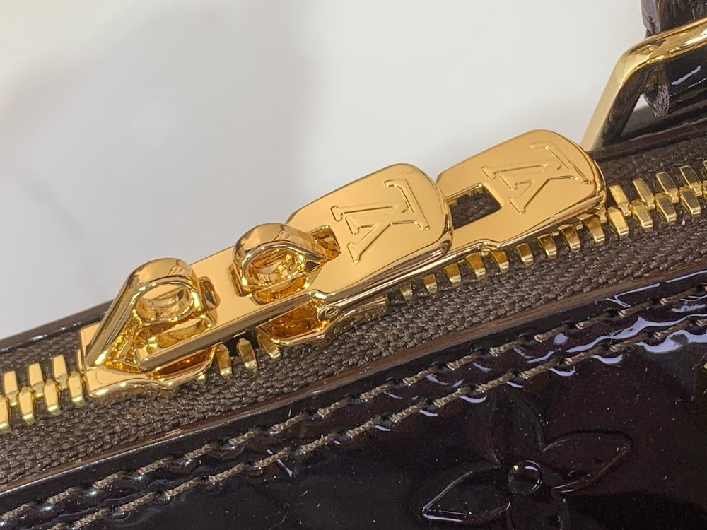 Dragons Bags ln Luxury Bag --63083