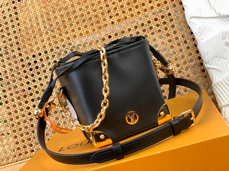 Dragons Bags ln Luxury Bag --68644