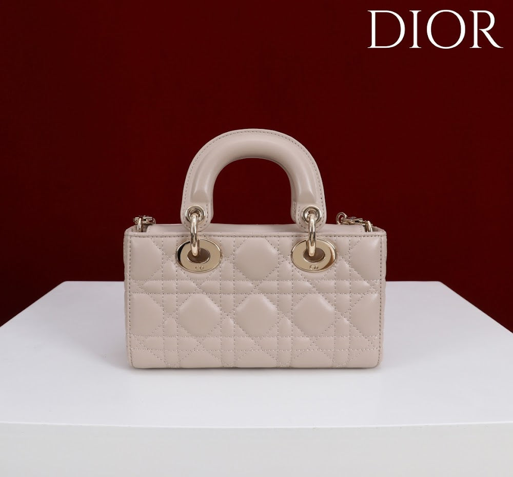 Dragons BagsDiorn Luxury Bag --115421