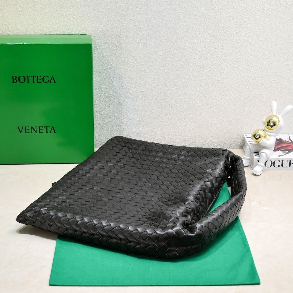 new-luxury-designer-bags-nm10577
