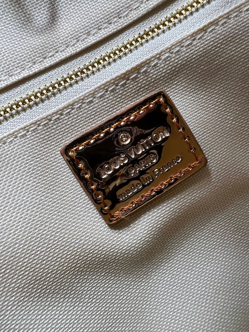 Dragons Bags ln Luxury Bag --77758