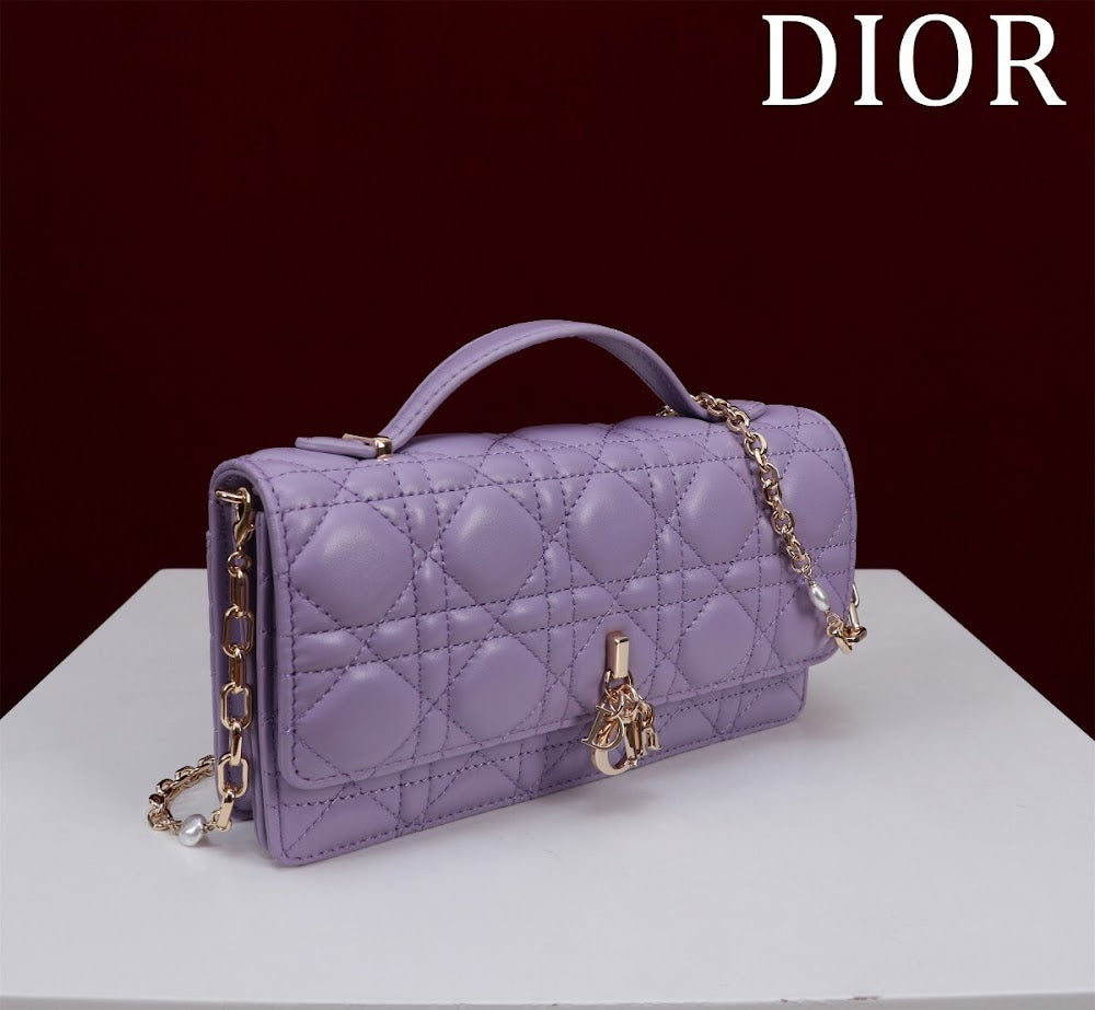 Dragons BagsDiorn Luxury Bag --116238