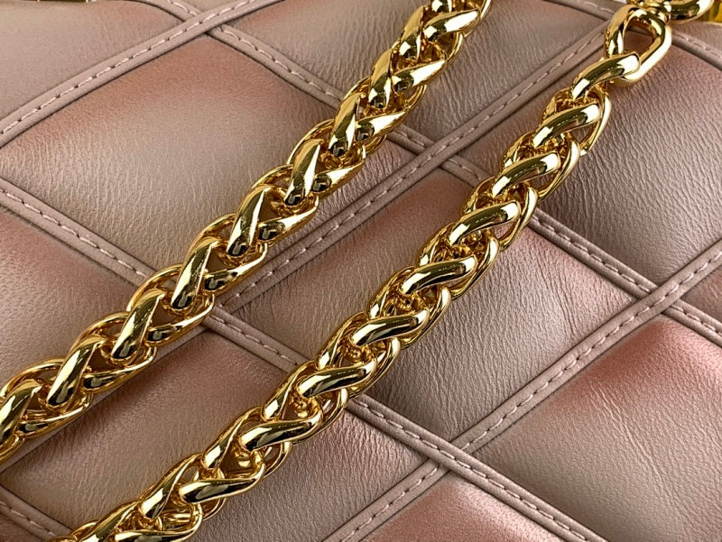 Dragons Bags ln Luxury Bag --56720