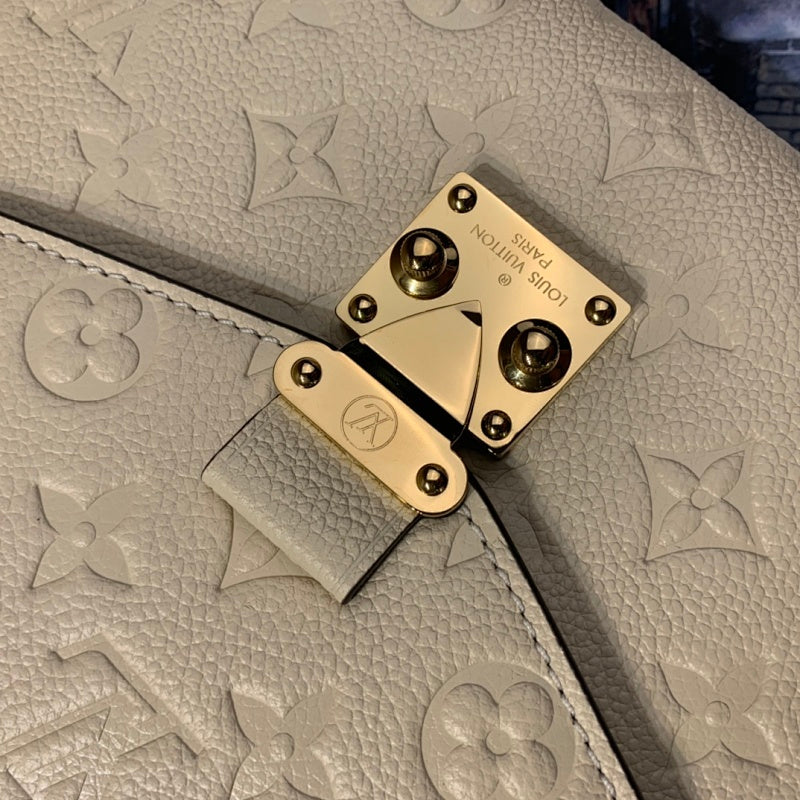 Dragons Bags ln Luxury Bag --66287