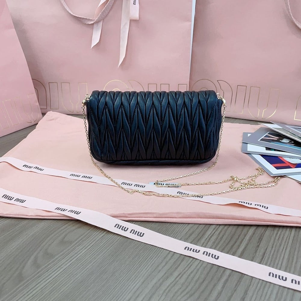 Dragons Bags Miun Miun Luxury Bag --123004