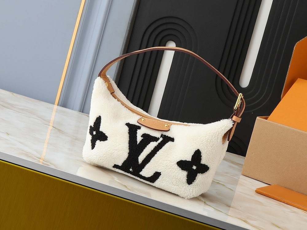 Dragons Bags ln Luxury Bag --76512