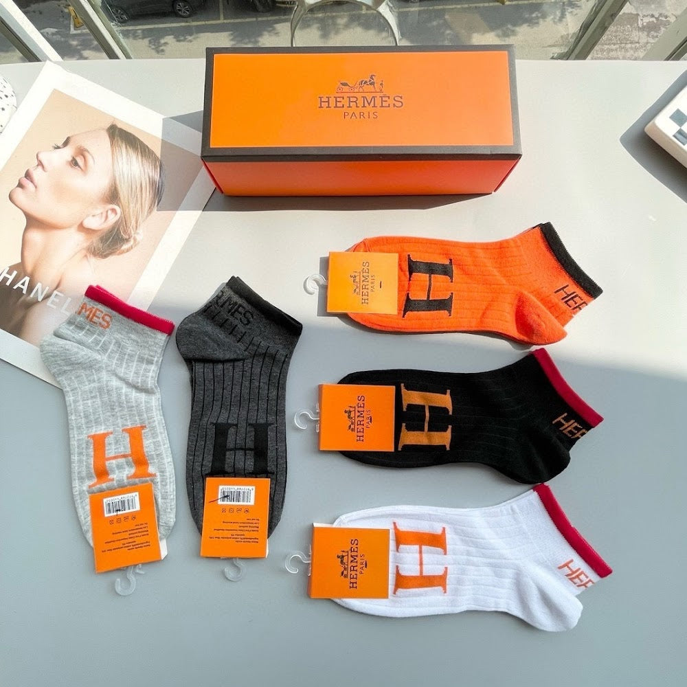 Dragons Bags Premium Luxury Socks --98767